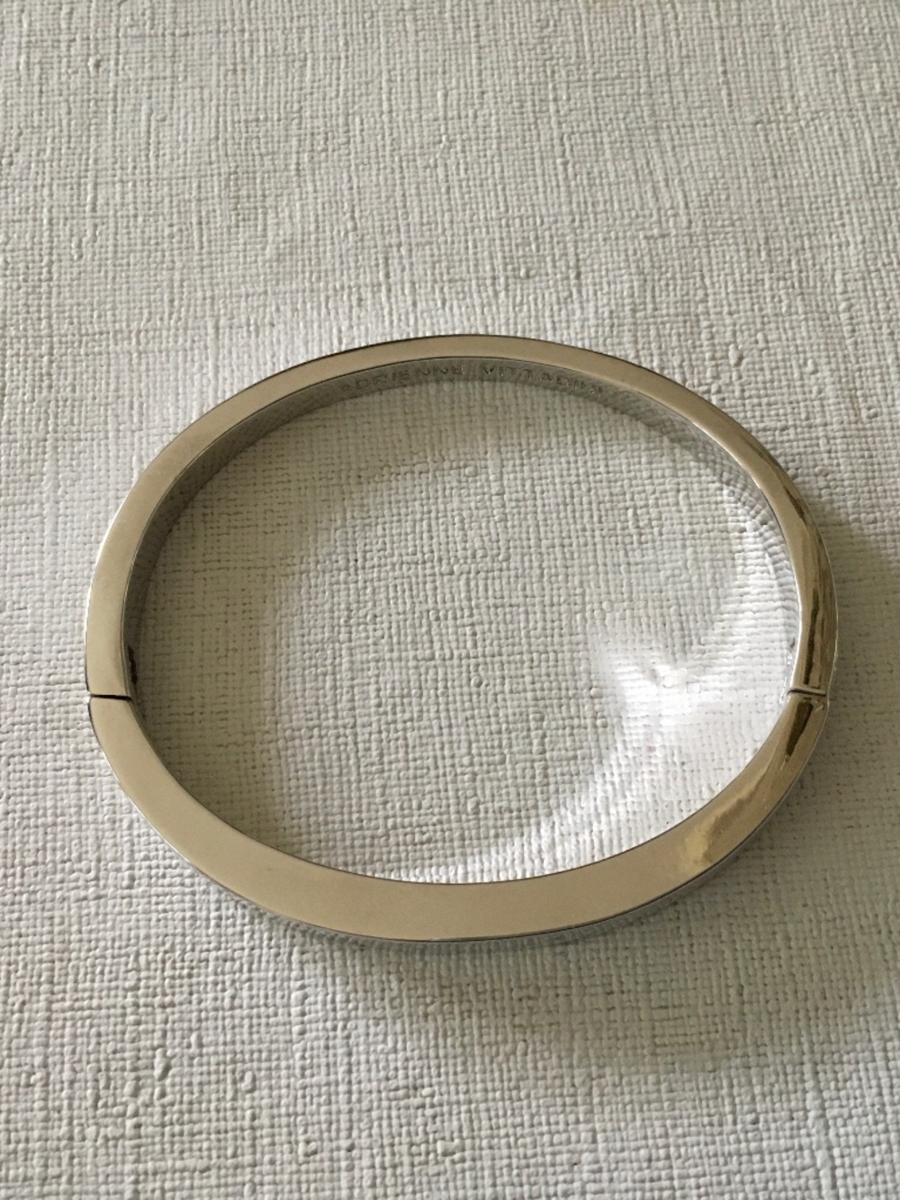Bangle bracelet/hinged Adrienne Vittadini